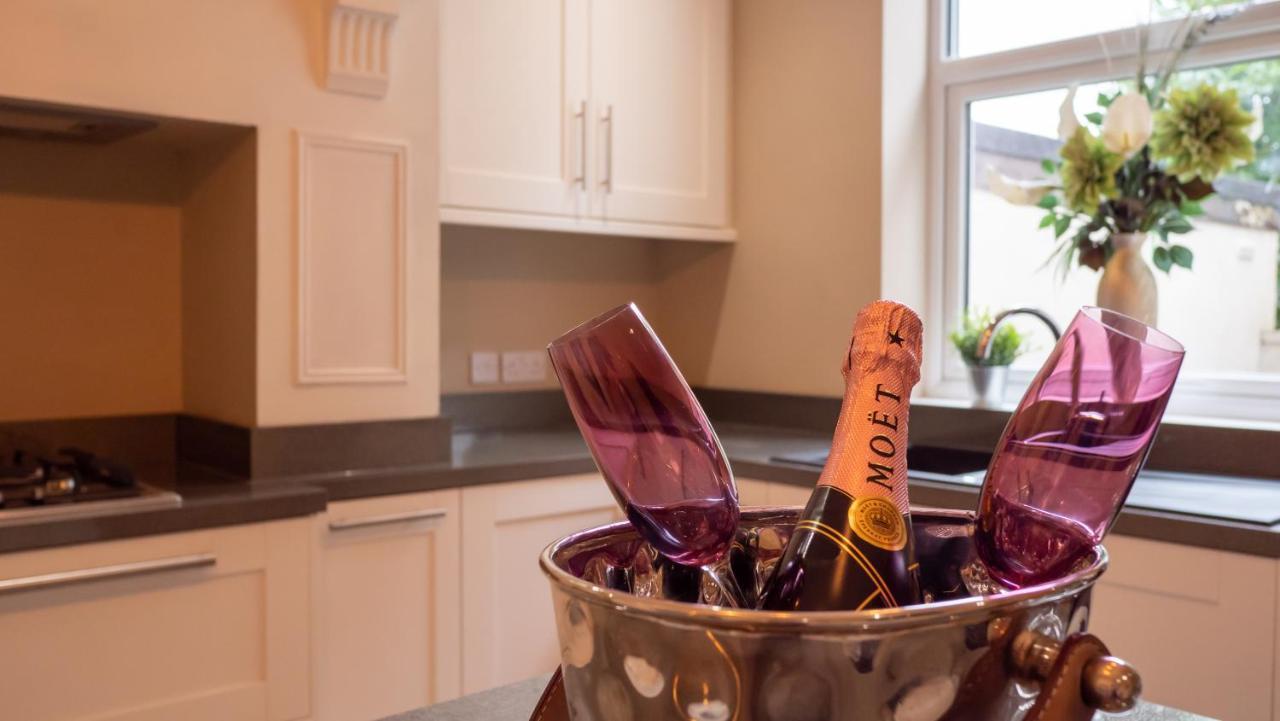 Montrose Heights - 4bed - 4bath - Holiday home *